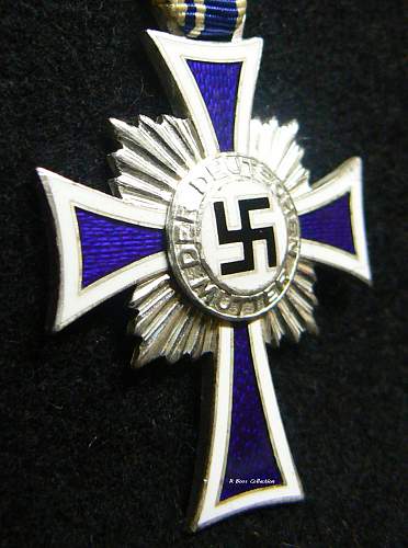 Ehrenkreuz der Deutsche Mutter Zweite Stufe