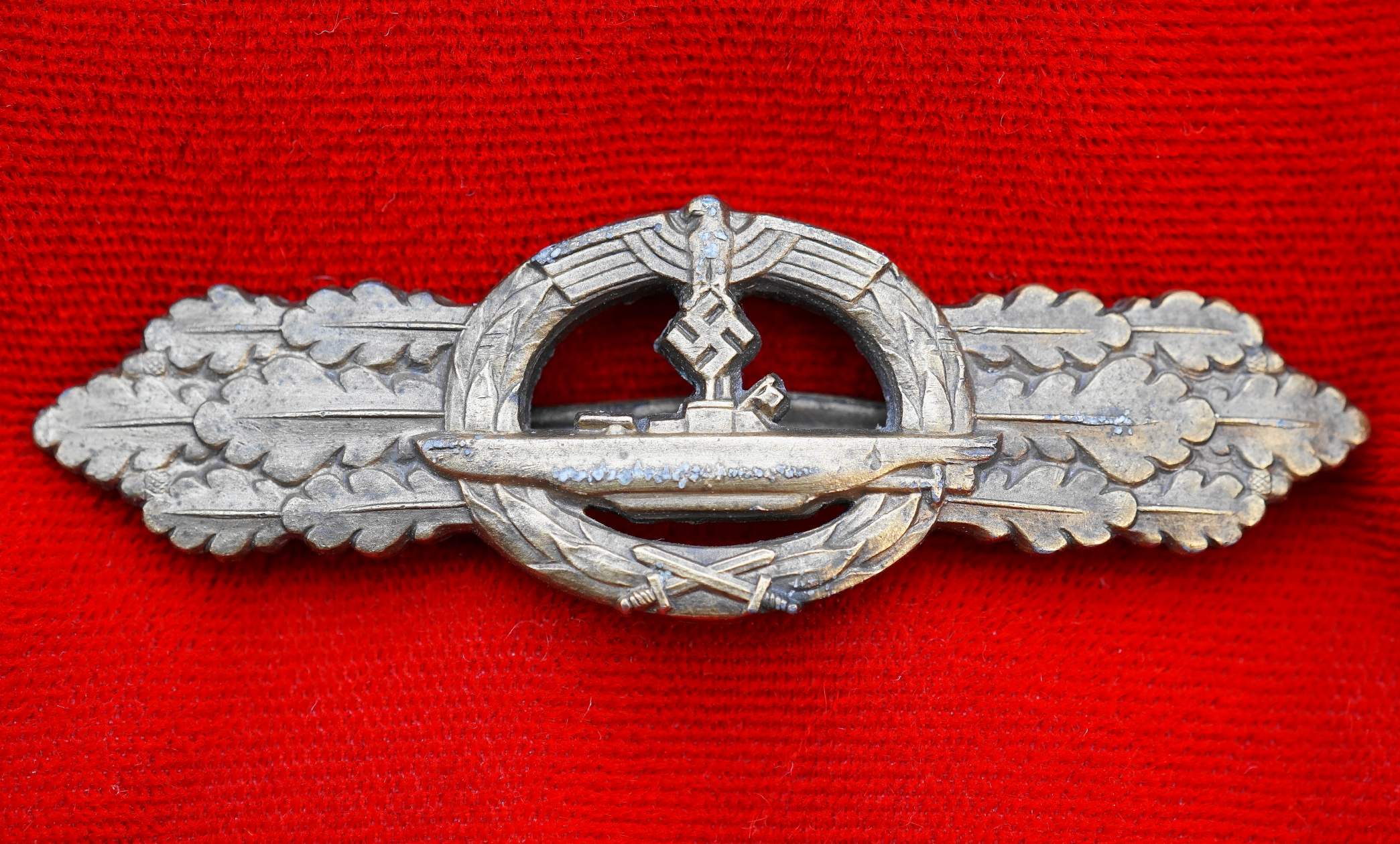 WW2 German, Soviet, Allied militaria, uniforms, awards, weapons history.  War relics forum