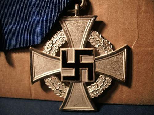 Service Faithful Service Medal - 25 years fake or real?