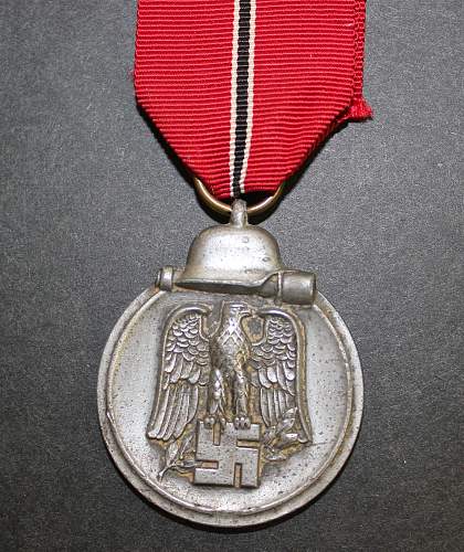 Medaille &quot;Winterschlacht im Osten 1941/42&quot; (Ostmedaille) - Russian Front Medal. Unknown Maker