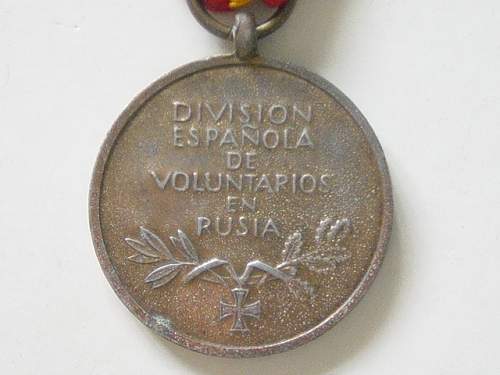 Spanish blue division medal