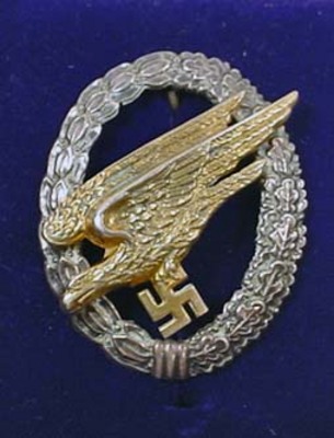 Luftwaffe Fallschirmschützenabzeichen.