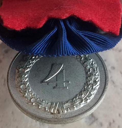 4-jährige Dienstzeit in der Wehrmacht Medaille - Einzelspange