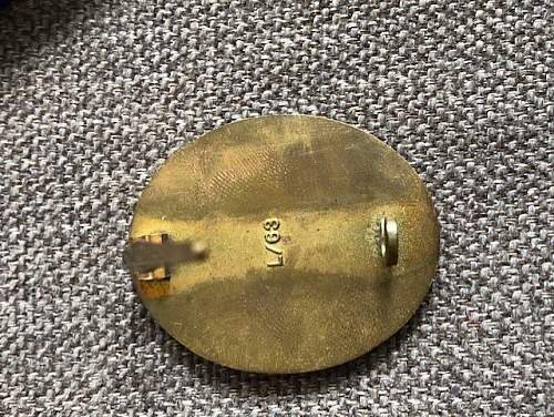 Verwundetenabzeichen 1939 in Gold, with maker mark L/63?