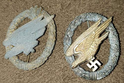 Fallschirmschützenabzeichen des Heeres &amp; Fallschirmschützenabzeichen der Luftwaffe badges, both bad?