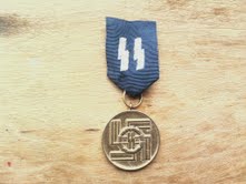 SS 8 year service medal REAL OR FAKE!!