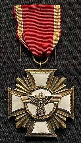 Dienstauszeichnung der NSDAP 25 Jahre - Long Service Award of the NSDAP 25 Years.