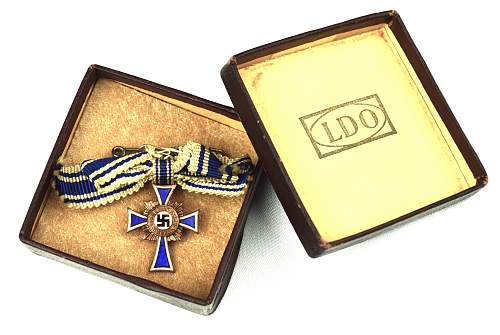 Miniature Ehrenkreuz der Deutschen Mutter