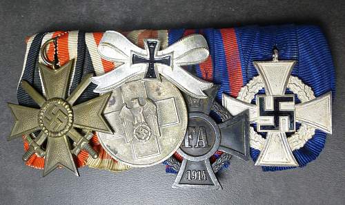 medal bar