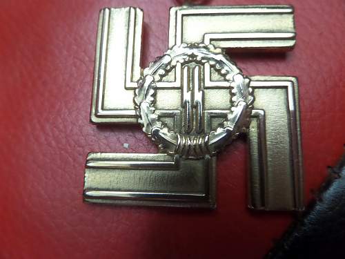 Help with this SS long service medal for 25 years