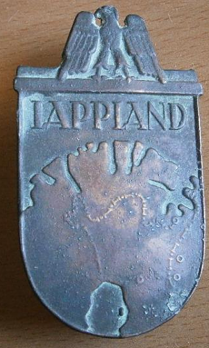 Ärmelschild Lappland 1945 (handmade). Is it original?