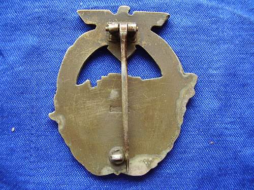 need help ....speedboat war badge...Schnellboot Kriegsabzeichen