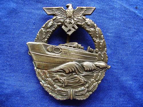 need help ....speedboat war badge...Schnellboot Kriegsabzeichen