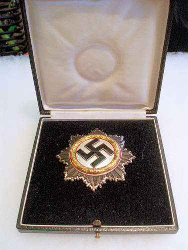 Postumous Award of the Deutsche Kreuz in Gold to SS Officer