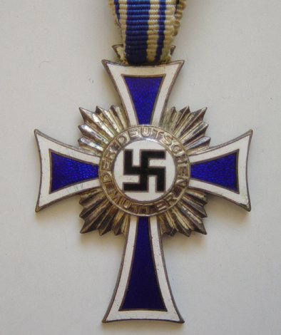 Ehrenkreuz der Deutschen Mutter