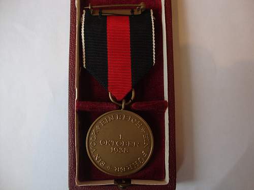 Cased Sudetenland medal