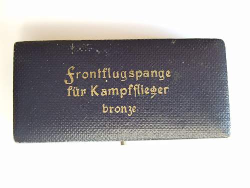 Frontflugspange für Kampfflieger in bronze.