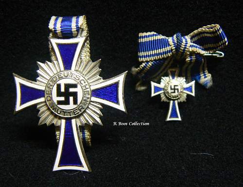 Ehrenkreuz der Deutschen Mutter 2. Stufe, Silver, mid-size pin back