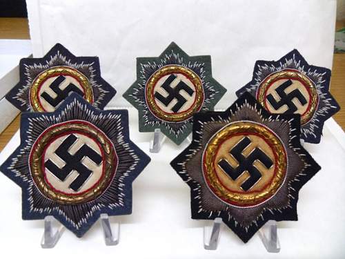 Cloth Deutsches Kreuz in Gold. Fake ????