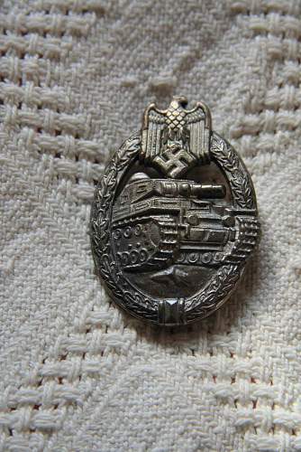 Large selection of combat badges, need help please!