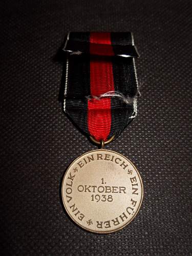 Medaille zur Erinnerung an den 1. Oktober 1938 - Original or Fake?