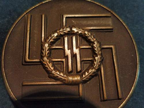 Cased 8 Year SS Service Medal