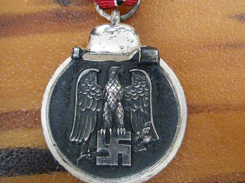 Ostfront Medaille Hard Metal New for Collection