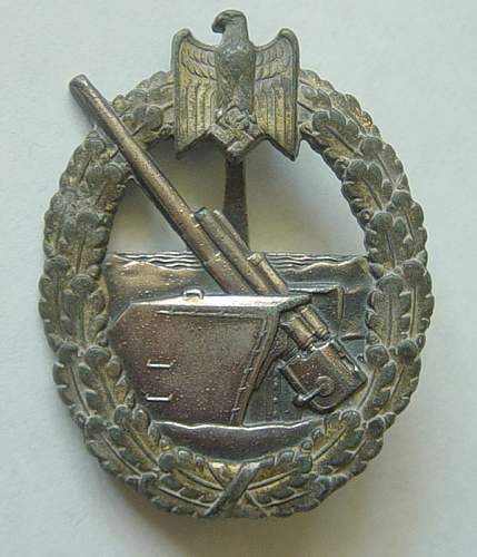 Kriegsmarine Coastal Artillery war badge/ Kriegsabzeichen für die Marineartillerie