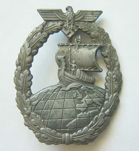 Kriegsmarine Kriegsabzeichen für Hilfskreuzer/Auxiliary Cruiser war badge