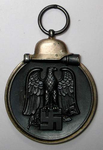 Medaille &quot;Winterschlacht im Osten 1941/42&quot; (Ostmedaille).