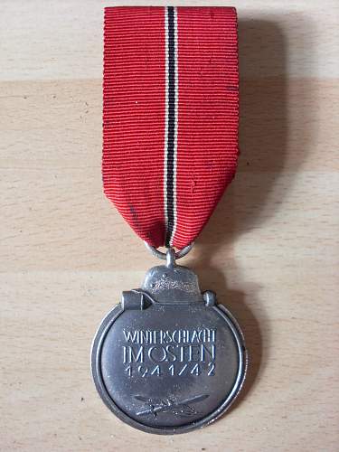 'winterschlacht im osten' medal, genuine or not.