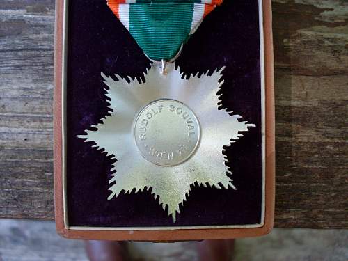 Azad Hind Order of the Hero without Swords