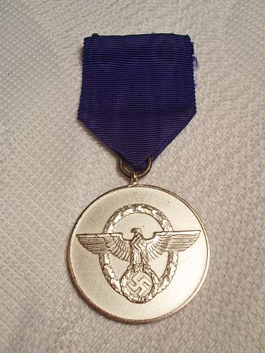 8 Year Polizie Medal.........