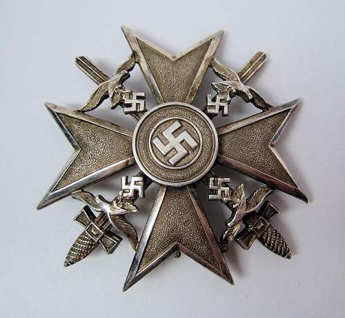 Spanienkreuz in Silber mit Schwerter - CEJ 900