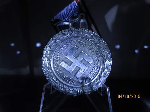 Luftschutz Medal 2 Class