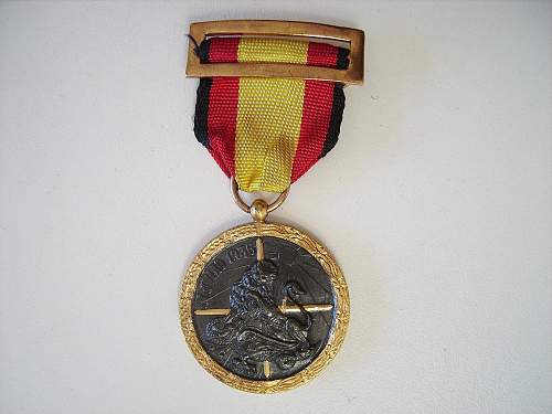 Spanish medal attributed to Phalangist &amp; Legion Condor members