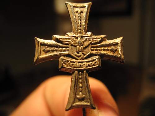 stalingrad memorial pin?