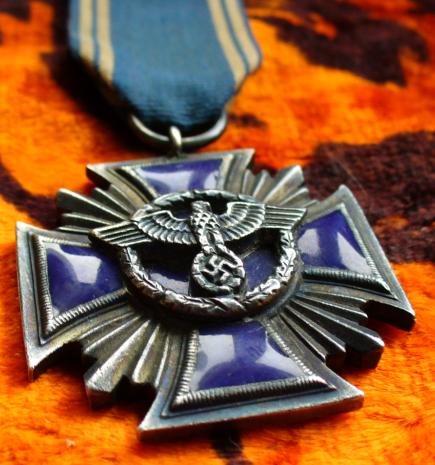 NSDAP medal-orginal or not?