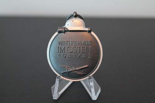 Medaille &quot;Winterschlacht im Osten 1941/42&quot; (Ostmedaille) - Maker 110