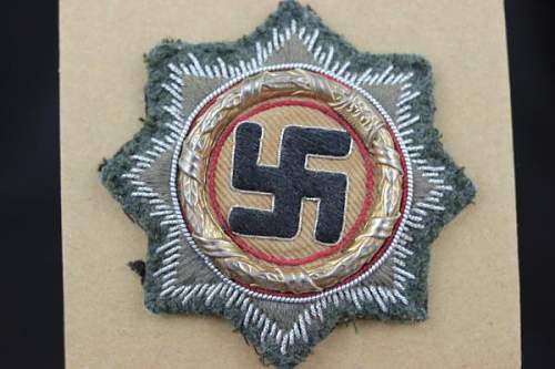 Deutsches Kreuz im Gold Cloth version