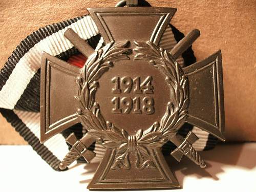 Two Crosses of Honour 1914-1918, real or fake?