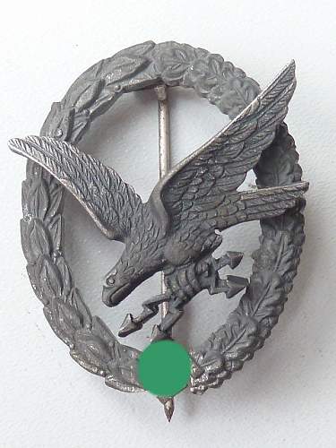 Fliegerschützenabzeichen badges : real or fakes?