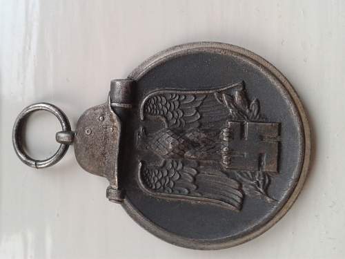 Medaille &quot;Winterschlacht im Osten 1941/42&quot; (Ostmedaille) - Russian Front Medal.