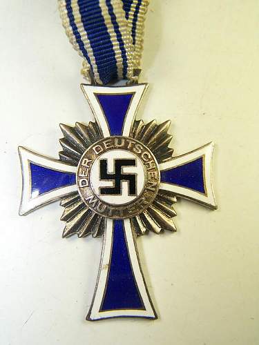 2 german medals, real or fake?