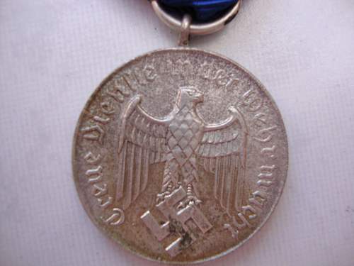 4 Year Armed Services Medal w/ Luftwaffe Clasp &amp; Police Long Service Medal: Authentic pieces?