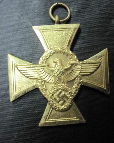 Gold Police Service Medal and NSDAP Long Service Medal: Authentic pieces? Where to find ribbons?