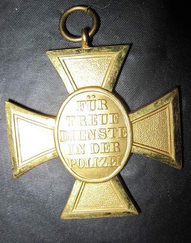 Gold Police Service Medal and NSDAP Long Service Medal: Authentic pieces? Where to find ribbons?