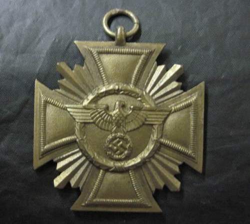 Gold Police Service Medal and NSDAP Long Service Medal: Authentic pieces? Where to find ribbons?