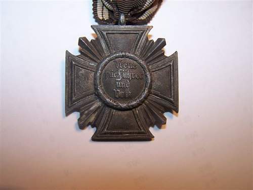 Gold Police Service Medal and NSDAP Long Service Medal: Authentic pieces? Where to find ribbons?