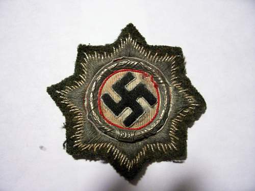 Deutsches Kreuz/German Cross in gold cloth - opinions?